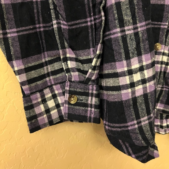 NWT Rue+ Purple/Navy/White Plaid Flannel Shirt - Picture 9 of 15